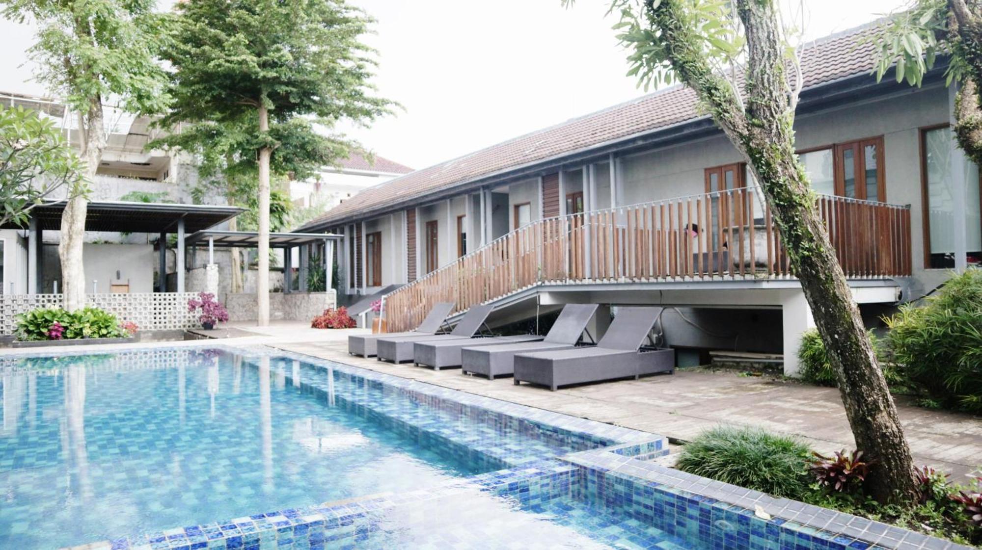 Proven Living Hotell Bandung Exteriör bild